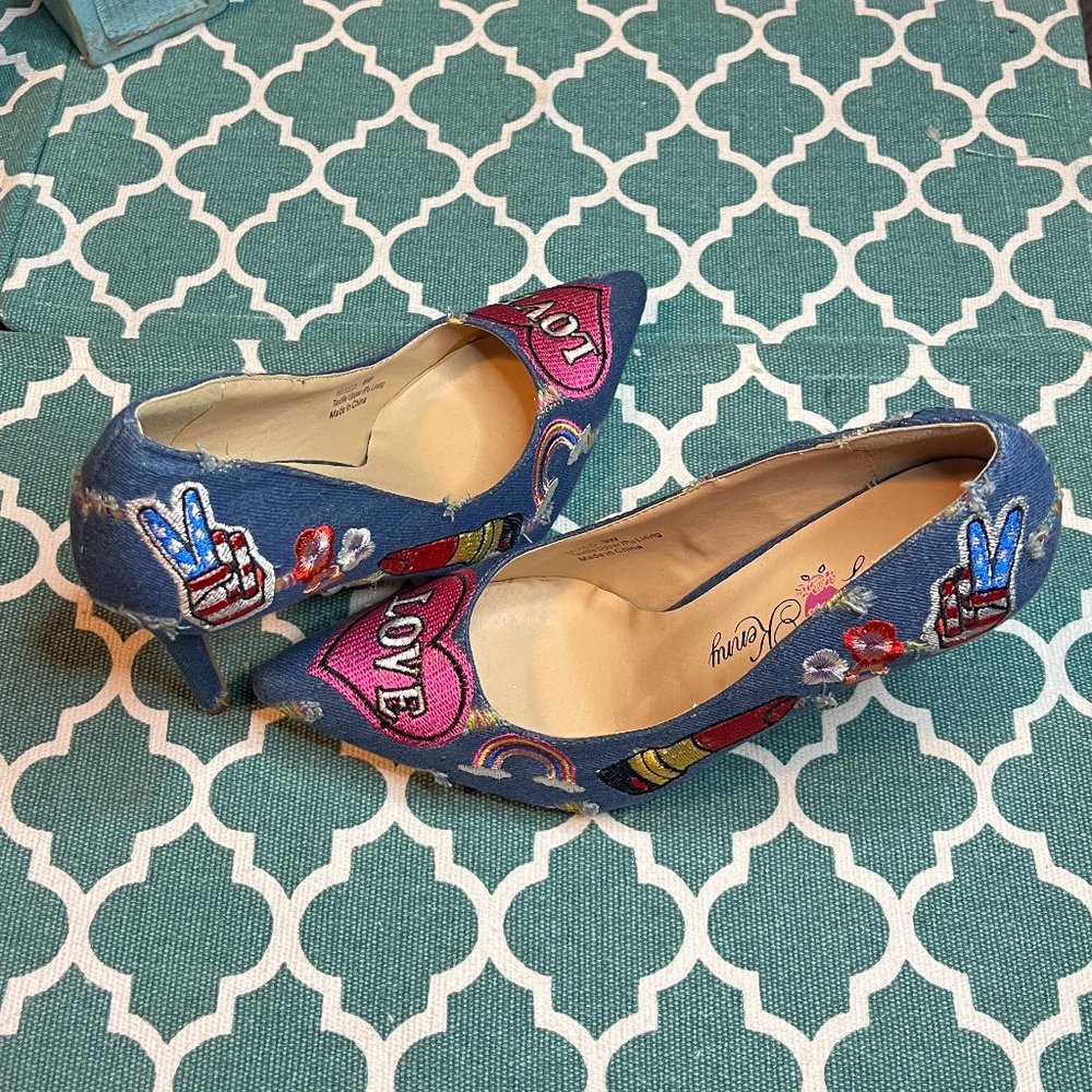 Penny loves Kenny America Pumps - Picture 4 of 7